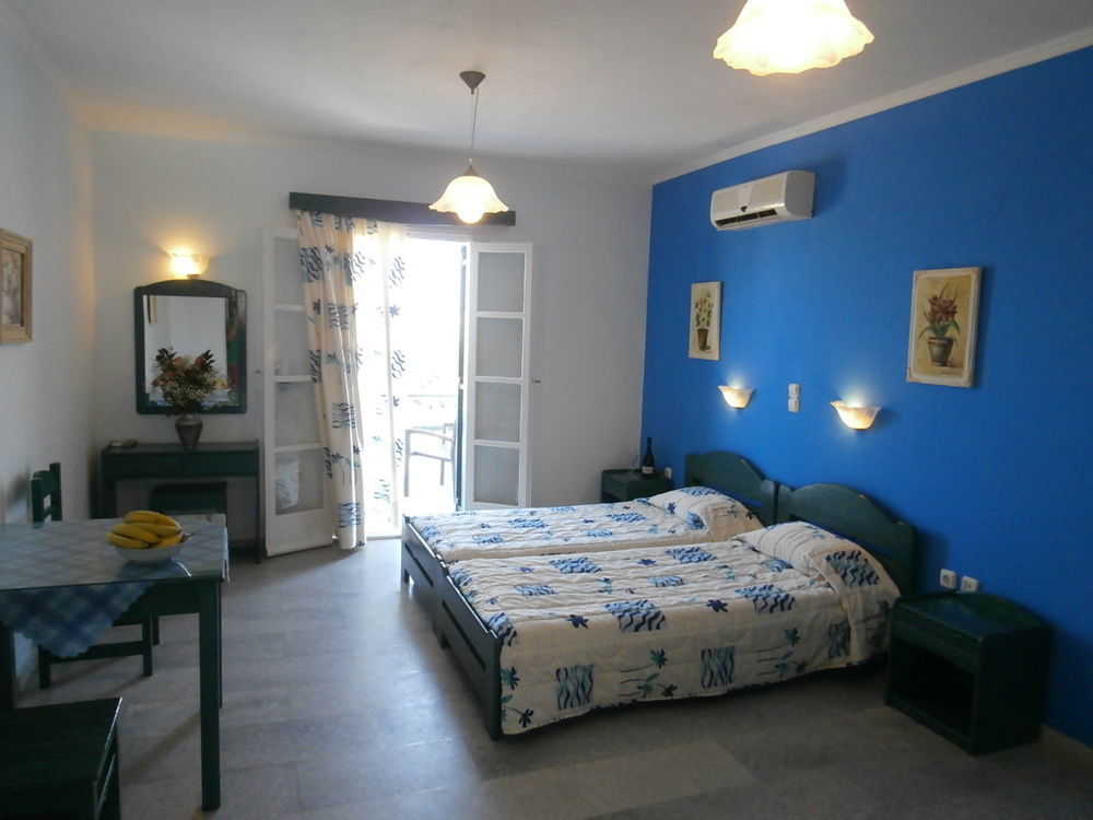 Agnadi Hotel Agia Anna  Esterno foto